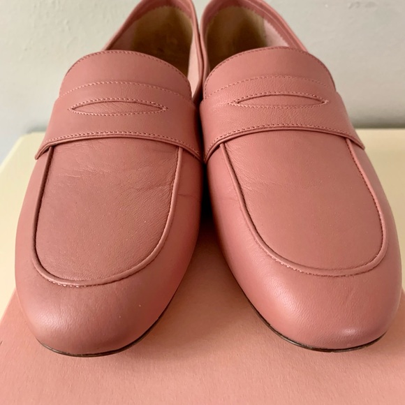 Mansur Gavriel Blush Lamb Classic Loafers, size 38/US 7.5 - Picture 7 of 9